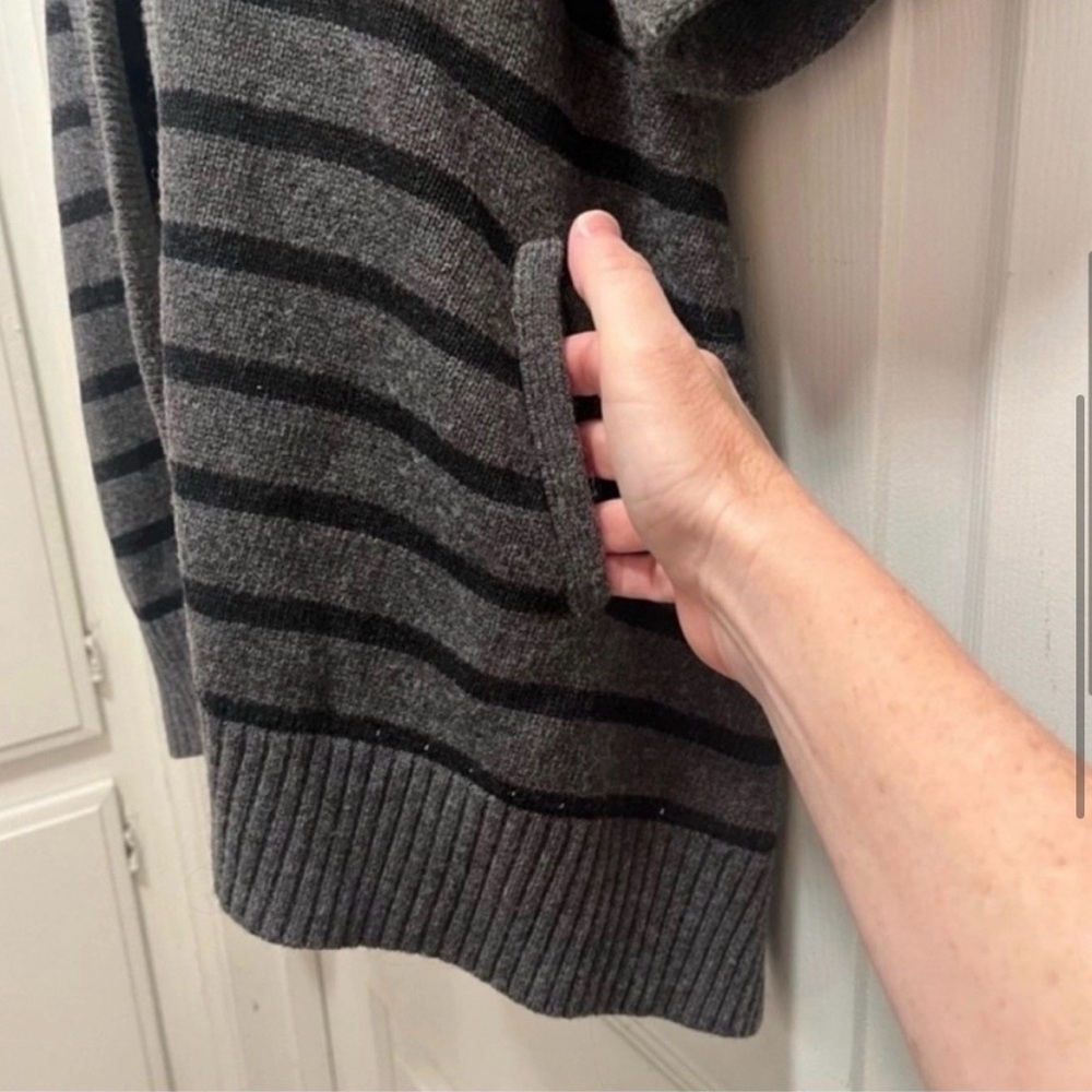 Rag & Bone Knit Wool/Cashmere Blend Cardigan Preppy Black/Grey Stripe -Med - EUC - Picture 5 of 8